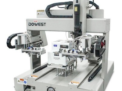 在線式自動鎖螺絲機可以多方向鎖付嗎？-堅豐股份